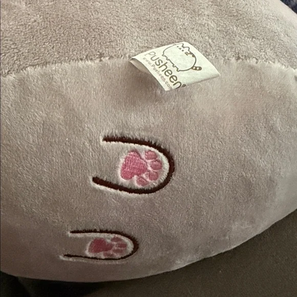 Gund Pusheen Keyboard Plush New with Tag 9.5 Inch Tall BAM! Exclusive RARE - Picture 5 of 6